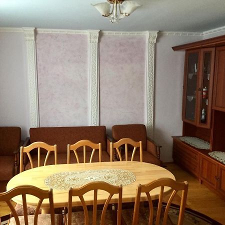 Guest House Karpaty Yaremche Eksteriør billede
