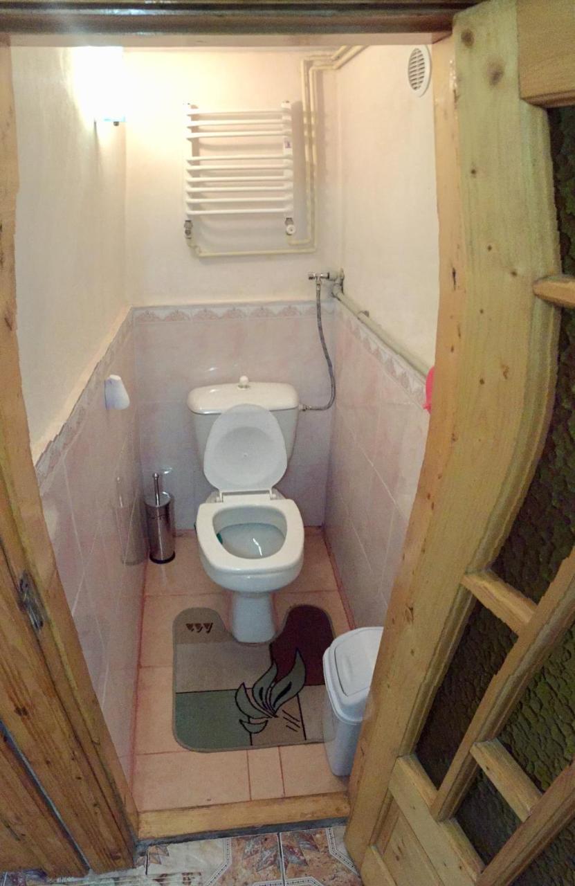 Guest House Karpaty Yaremche Eksteriør billede